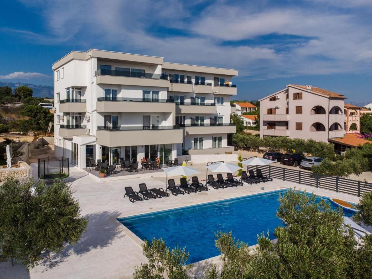 Boutique Ivy'z 4* Novalja