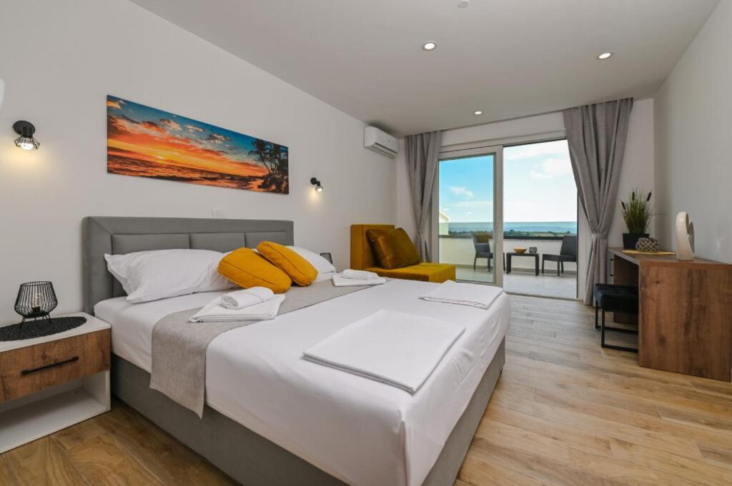 Boutique Ivy'z Hotel 4*